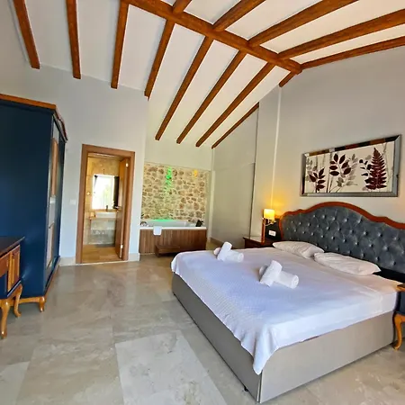 Tlos Yali 3+1 Villa, Oezel Havuzlu,