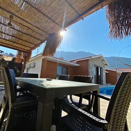 Tlos Yali 3+1 Villa, Oezel Havuzlu, Φετιγιέ